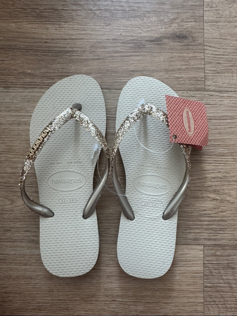 Havaianas girls’ ✨Glitter Flip Flops - Champagne Gold size 3/4 NWT 🏷️